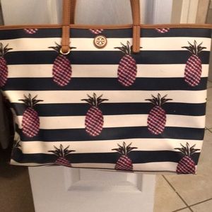 Tory Burch pineapple tote